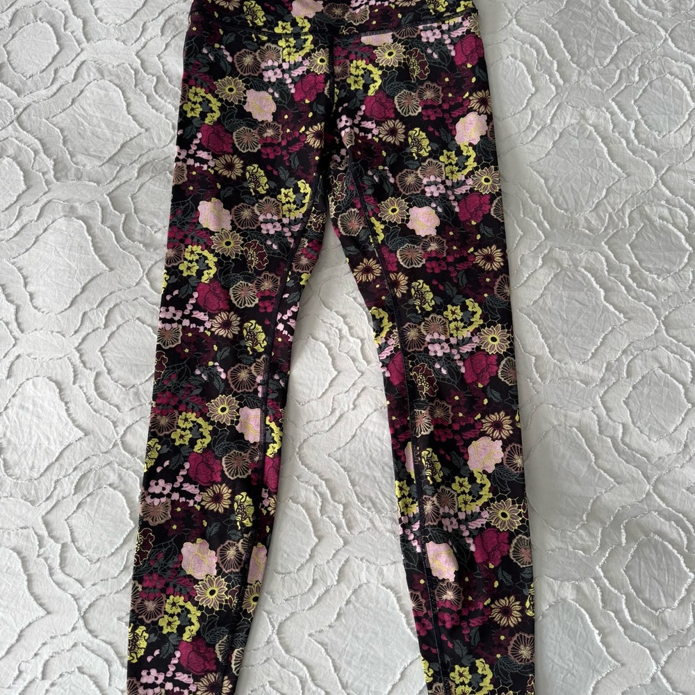 Lululemon Wunder Under Leggings